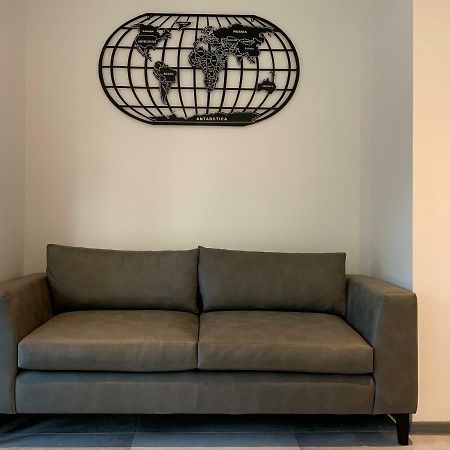 Motel Air Glasgow Airport Paisley Extérieur photo