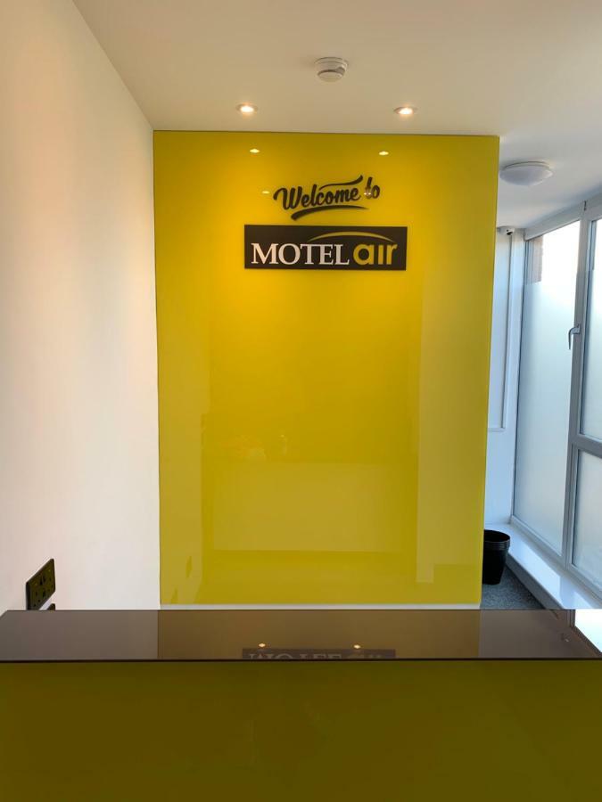 Motel Air Glasgow Airport Paisley Extérieur photo